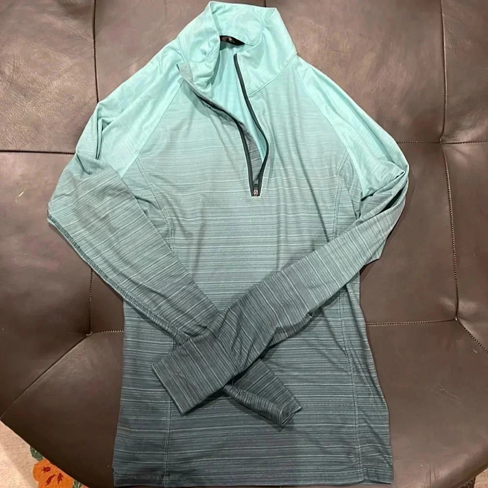 Stoic ombre teal zip pullover